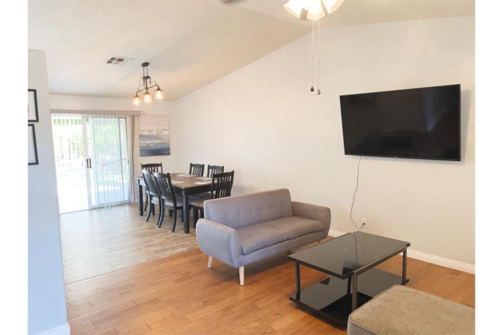 Enjoy Fruits Of Your Labours At Grape Dr- View 3d Hébergement de vacances *